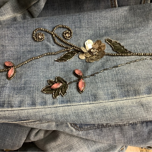 CHICO’s So Slimming Girlfriend Ankle Jeans 10 (1.5R) Embellished Boho festival - Picture 10 of 16